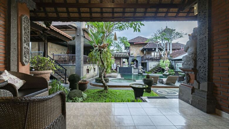 Hostal Kunang Kunang Guest House