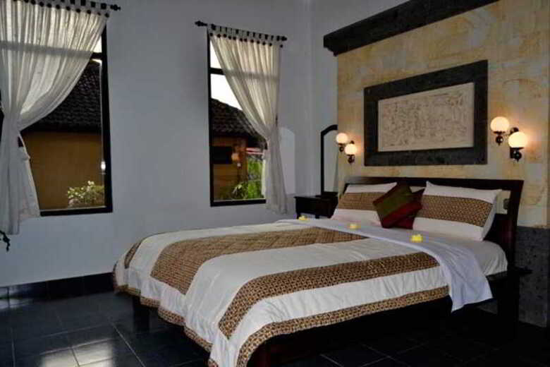 Hostal Kunang Kunang Guest House