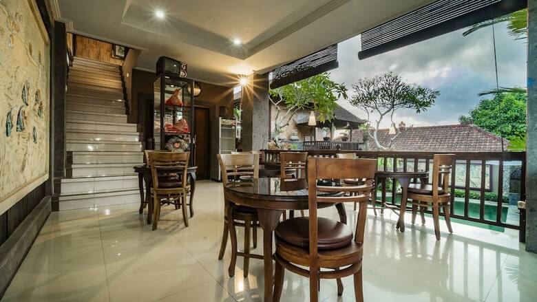 Hostal Kunang Kunang Guest House