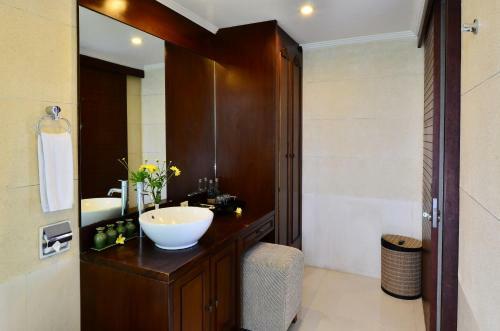 The Khayangan Dreams Villa, Seminyak