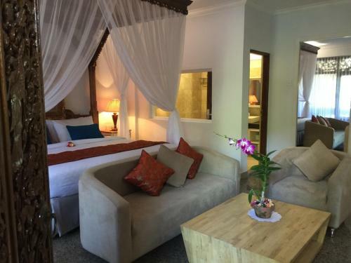 Puri Dewa Bharata Hotel & Villas