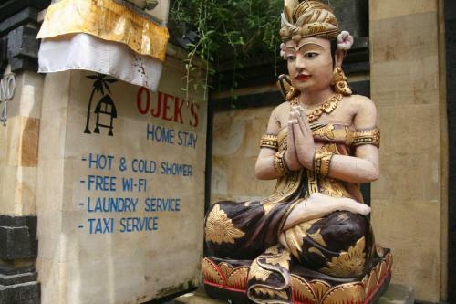 Ojek's Homestay