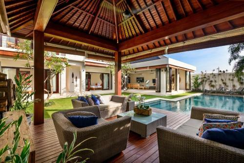 Villa The Maya