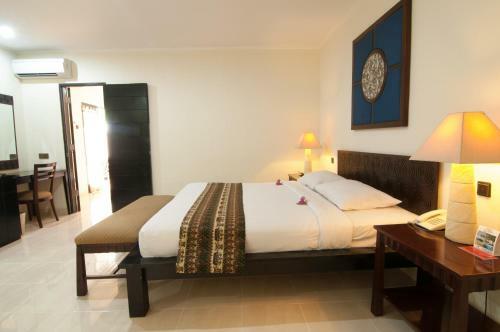 Legong Keraton Beach Hotel