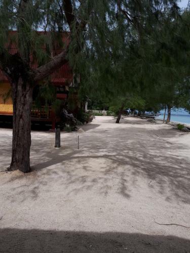 Hostal Yaya Bungalows Blue Coral