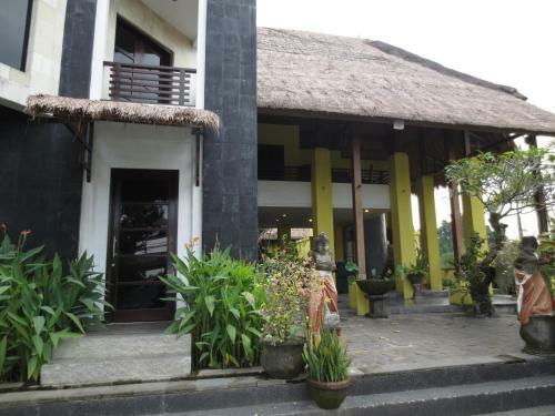 Hotel Anini Raka Resort & Spa