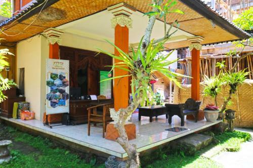 Hostal Ubud City Hotel