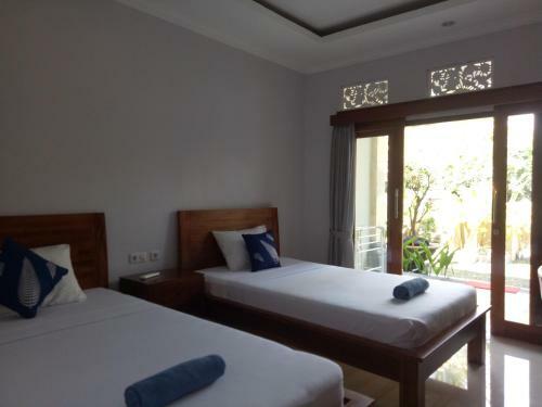 Hostal Suryadina Guest House