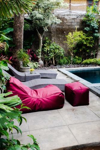 Hostal Sunnyside Residence Seminyak