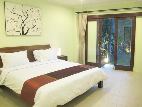 Aisha Family Villa