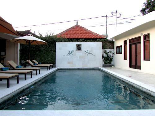 Aisha Family Villa