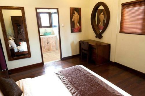 Aisha Family Villa