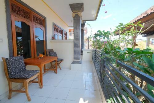 Kabera Bungalows 2