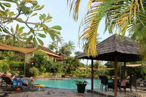 Hotel Puri Bunga Beach Cottages