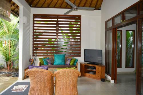 Villa Palm Kuning
