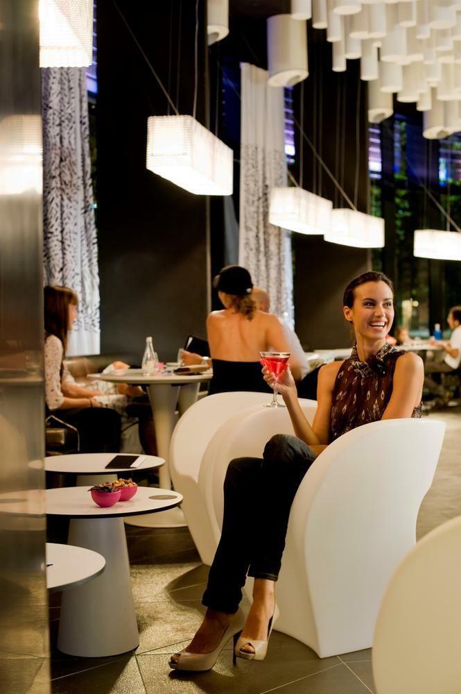 Hotel Barcel� Raval