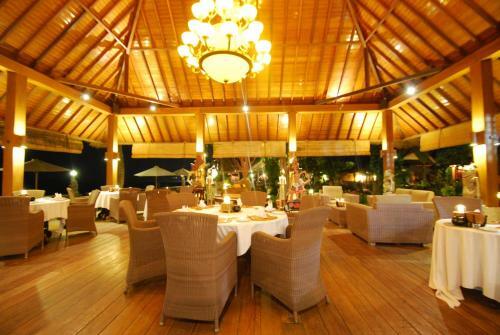 Bed & Breakfast Puri Mas Spa Resort
