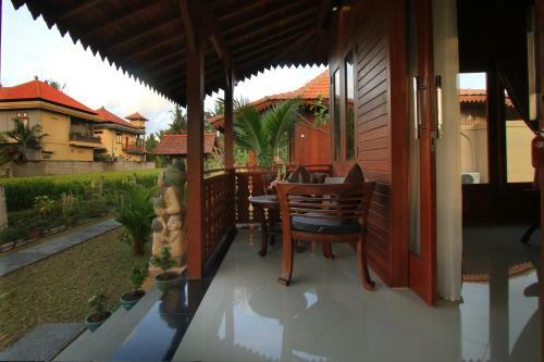 Hostal Nur Guest House