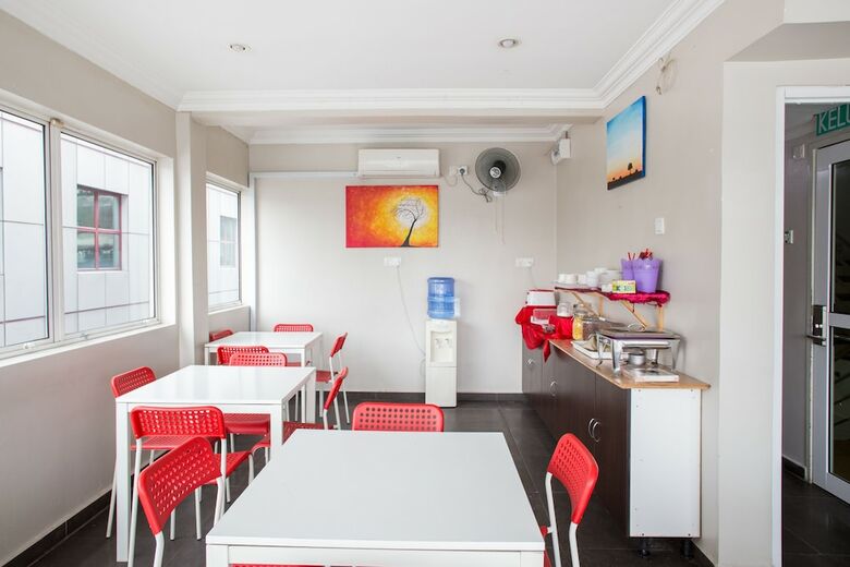 Pj Park Hotel