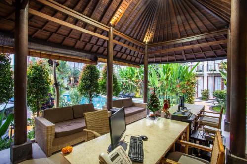 Hotel Bakung Ubud Resort And Villa
