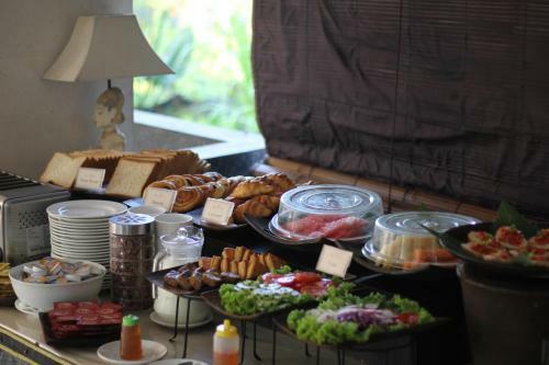 Hotel Bakung Ubud Resort And Villa