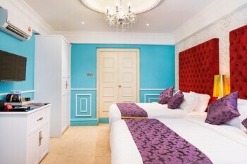 Deluxcious Heritage Hotel