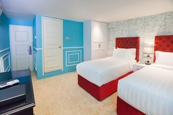 Deluxcious Heritage Hotel