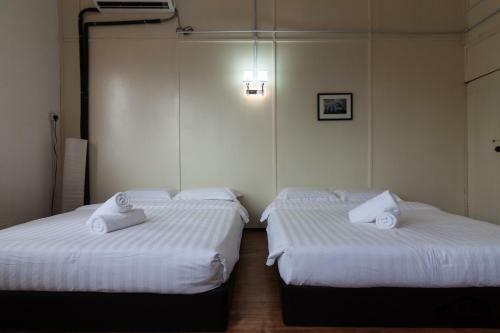 Hostal Heritage Sixteen