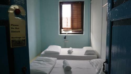 Hostal Heritage Sixteen