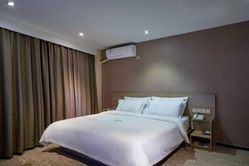 Yingshang Jinyi Hotel - Dade Road Branch