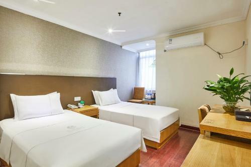 Yingshang Jinyi Hotel - Dade Road Branch