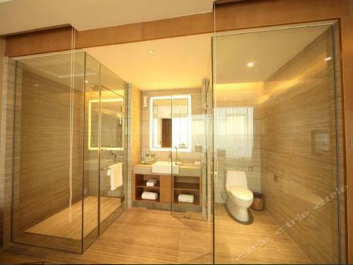 Hotel Days Inn Panyu