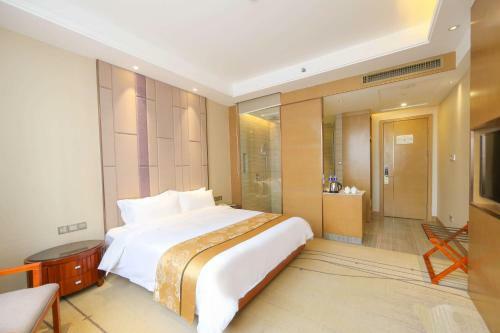 Hotel Days Inn Panyu