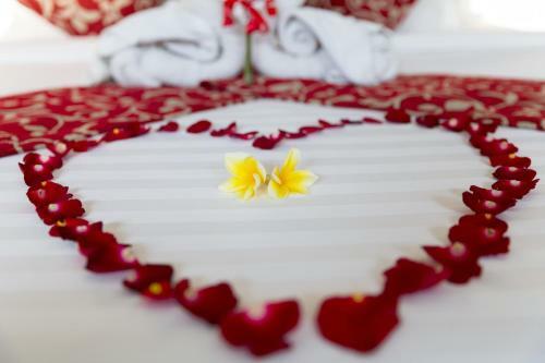 Crown Astana Villas Seminyak