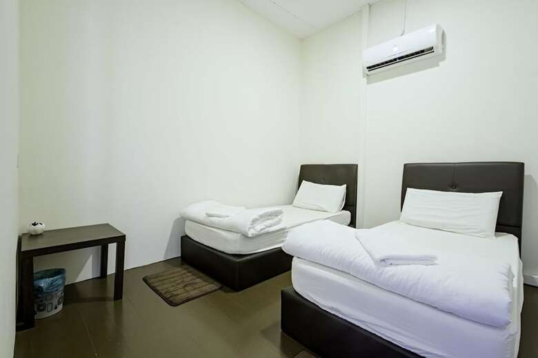 Hostal Weluv Travel Guesthouse