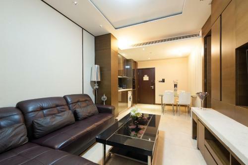 Guangzhou Yicheng Poly Central Pivot Apartment