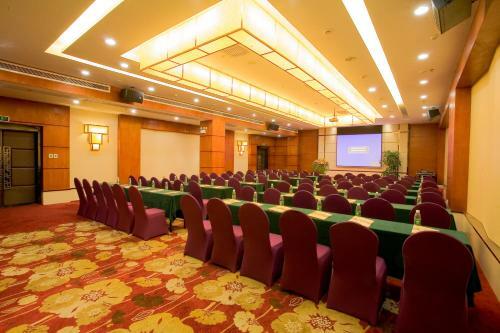 Holiday Villa Hotel & Residence Guangzhou