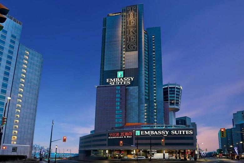 Hotel Embassy Suites Niagara Falls - Fallsview