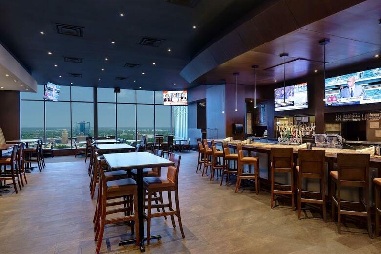 Hotel Embassy Suites Niagara Falls - Fallsview
