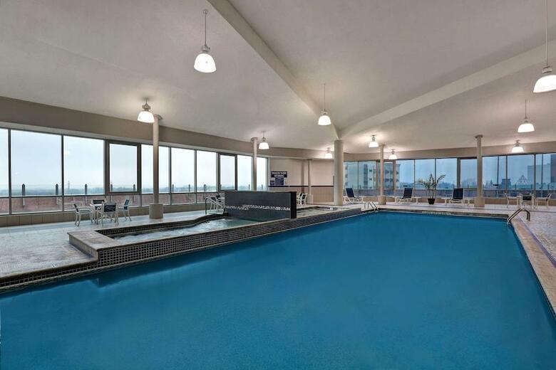Hotel Embassy Suites Niagara Falls - Fallsview