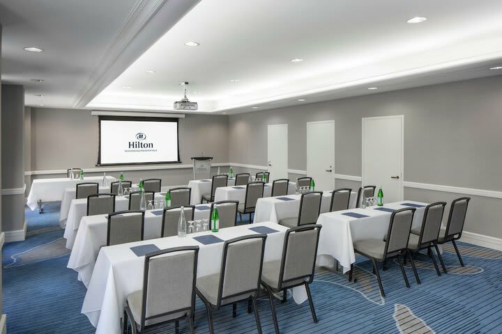 Delta Meadowvale Hotel And Conference Center