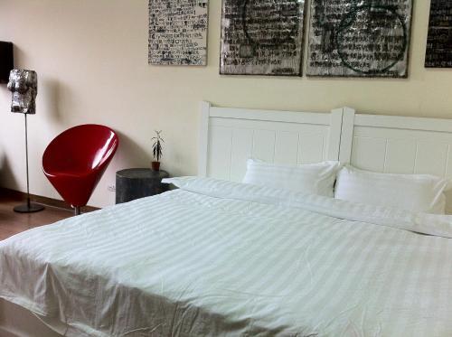Hostal Home Space Art Guesthouse