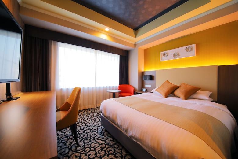 Palace Hotel Tachikawa