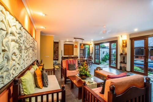 Villa Saffron Seminyak Bali