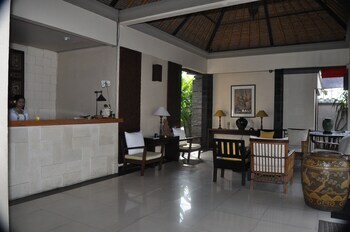 D'alang Alang Villas