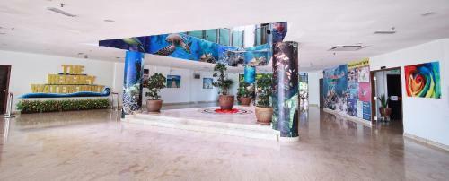 The Regency Waterfront Hotel