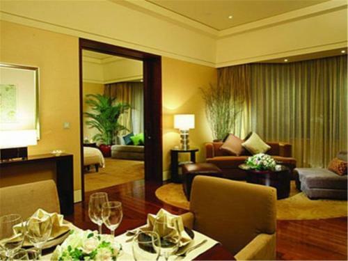 Guangzhou Nansha Grand Hotel
