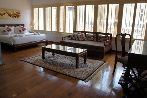 Hotel Heeren Palm Suites