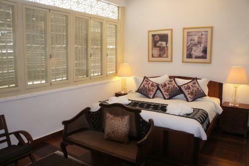 Hotel Heeren Palm Suites
