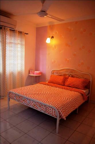 Hostal Manis Manis @ Pink Lady
